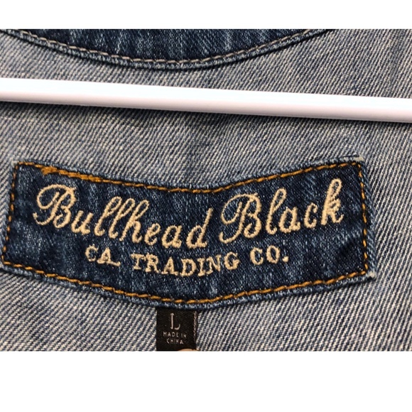 Thin & Light Jean Jacket Size Large - Picture 3 of 4